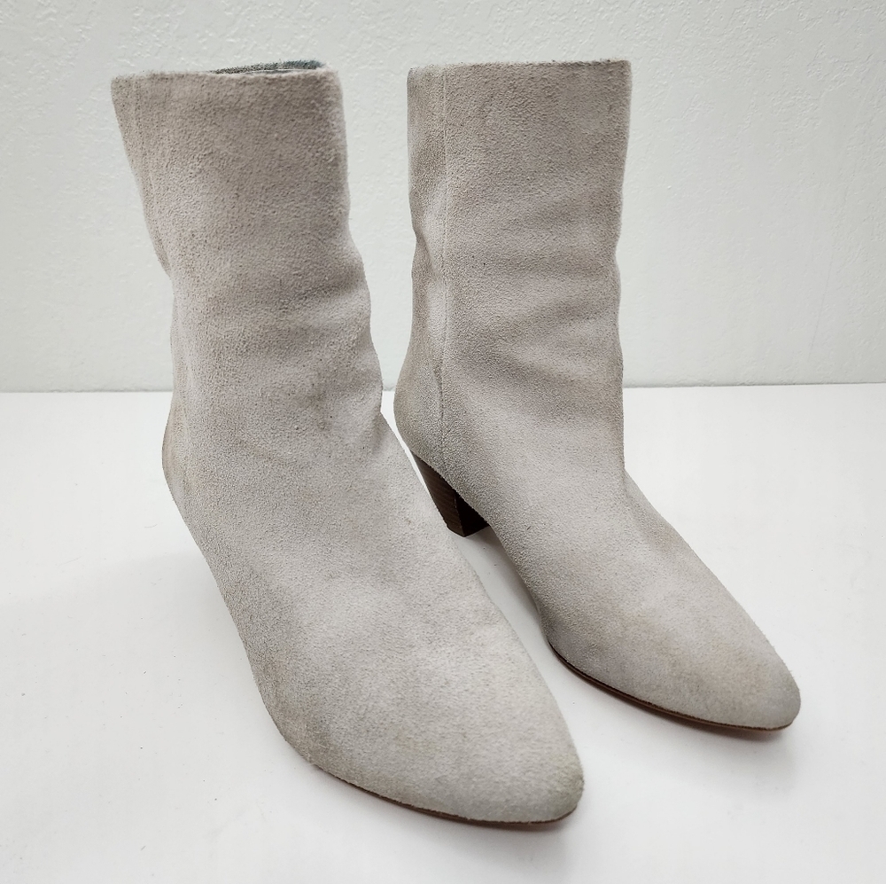 Something Navy Milo Boot Light Gray Suede Leather Stack Heel Size 6
